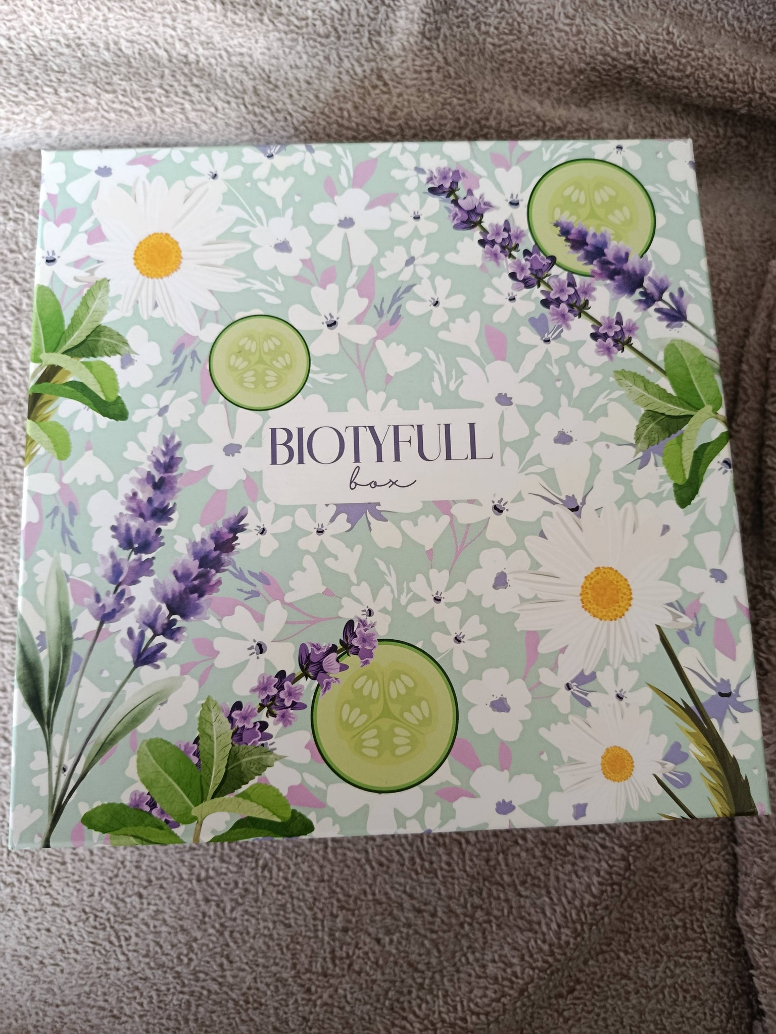 On Découvre La Biotyfull Box Du Mois De Mars